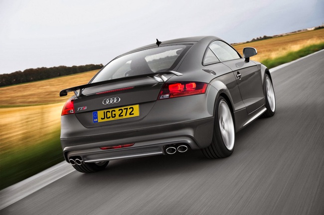 Audi công bố giá bán chính thức của mẫu TTS đặc biệt 7